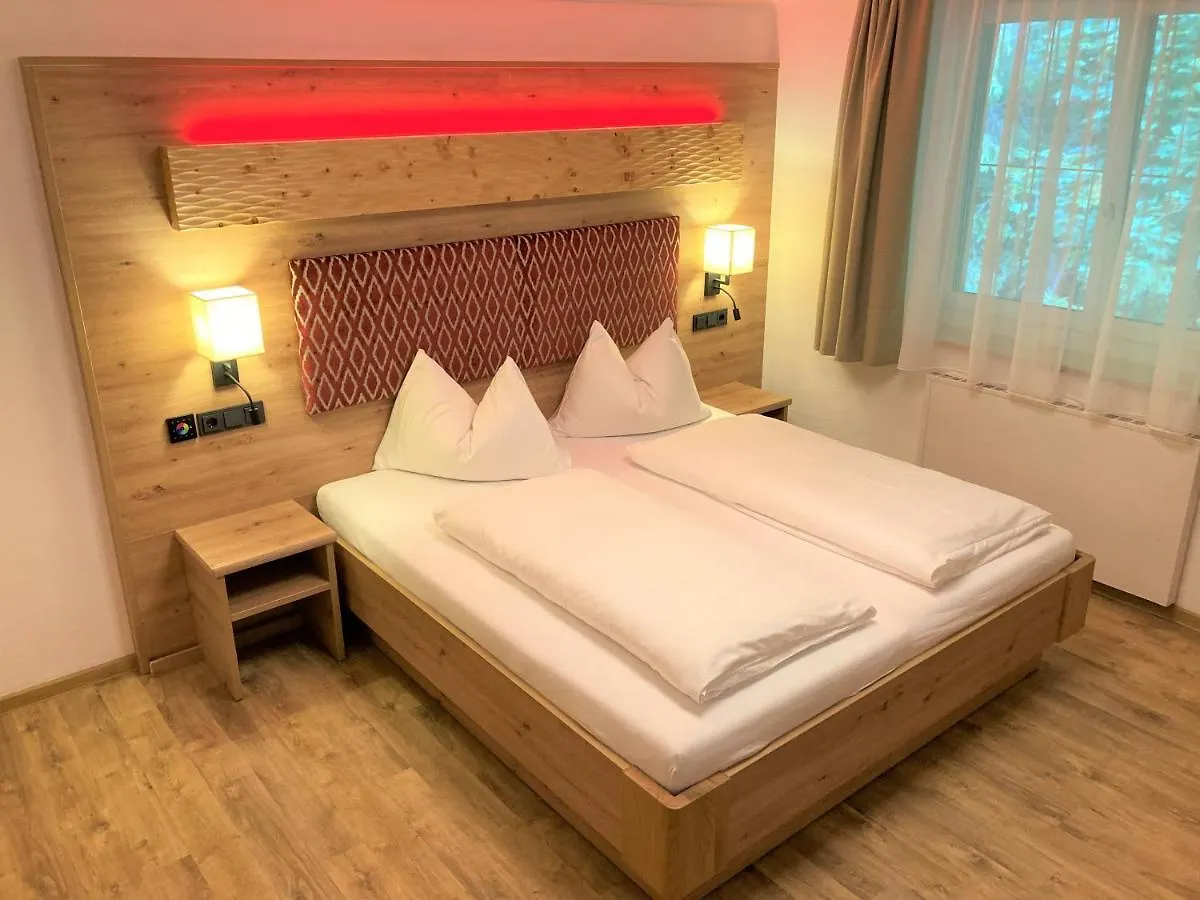 Hotel Garni Siegmundshof - Inclusive Joker Card Im Sommer Σάαλμπαχ-Χίντεργκλεμ Bed and Breakfast