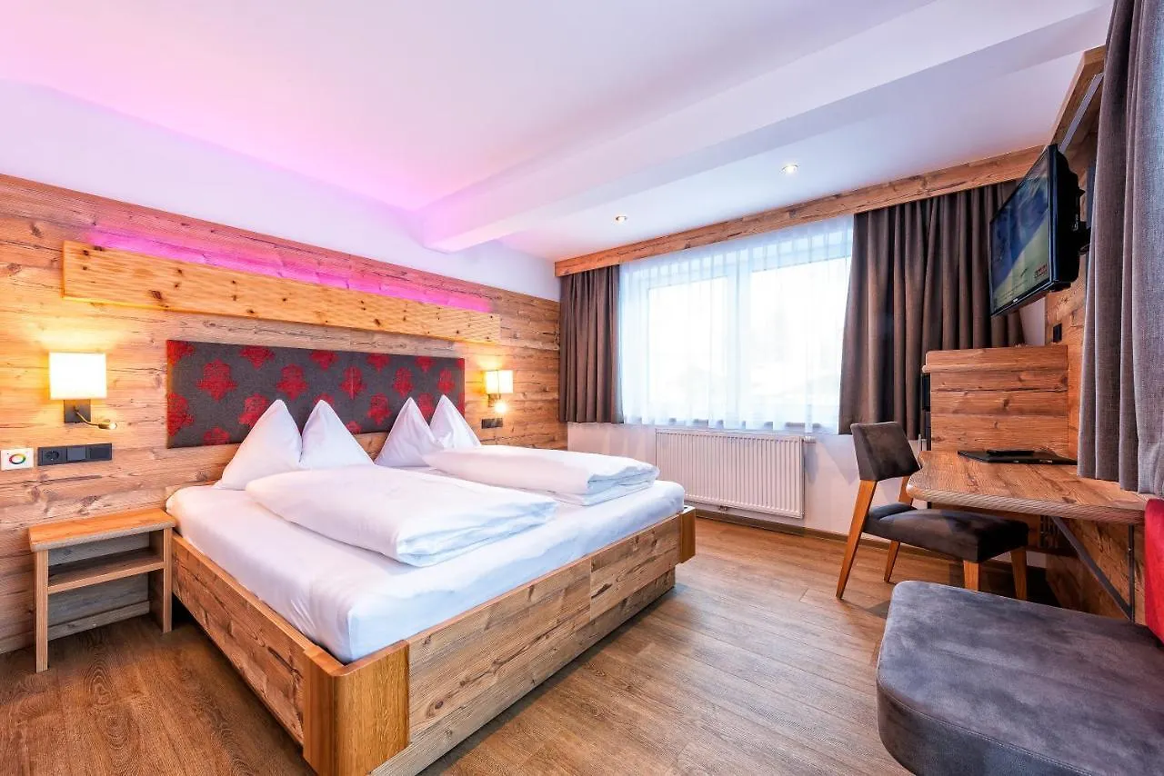 Hotel Garni Siegmundshof - Inclusive Joker Card Im Sommer Σάαλμπαχ-Χίντεργκλεμ