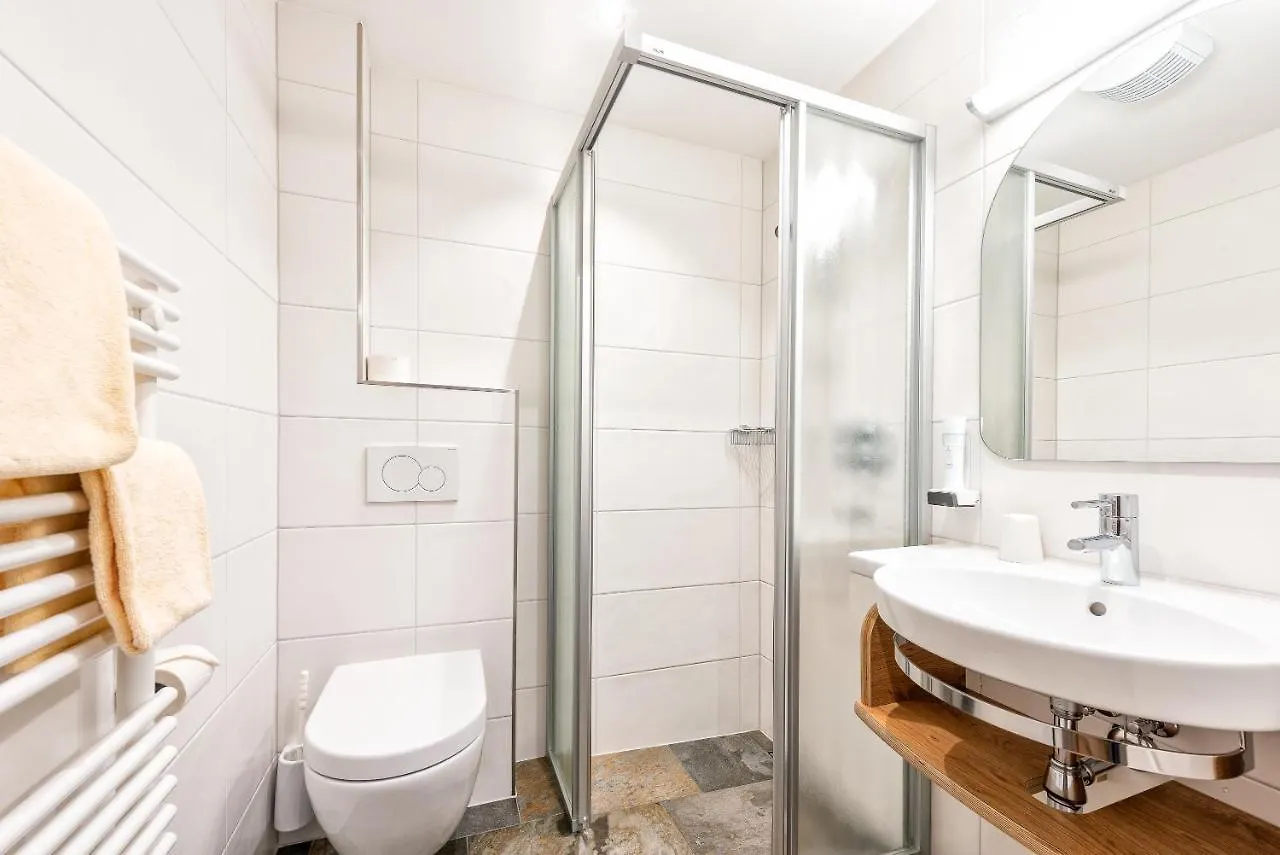 Bed and Breakfast Hotel Garni Siegmundshof - Inclusive Joker Card Im Sommer Σάαλμπαχ-Χίντεργκλεμ